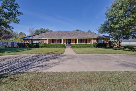 1116 W Westhill Drive Cleburne TX 76033