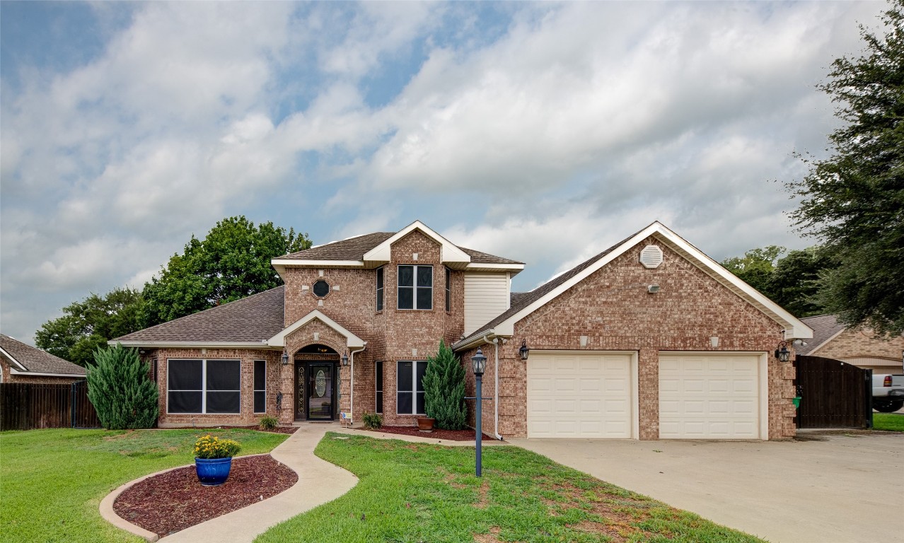 1706 Meadowbrook Court Decatur TX 76234