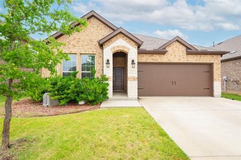 10924 Klondike Lane Aubrey TX 76227