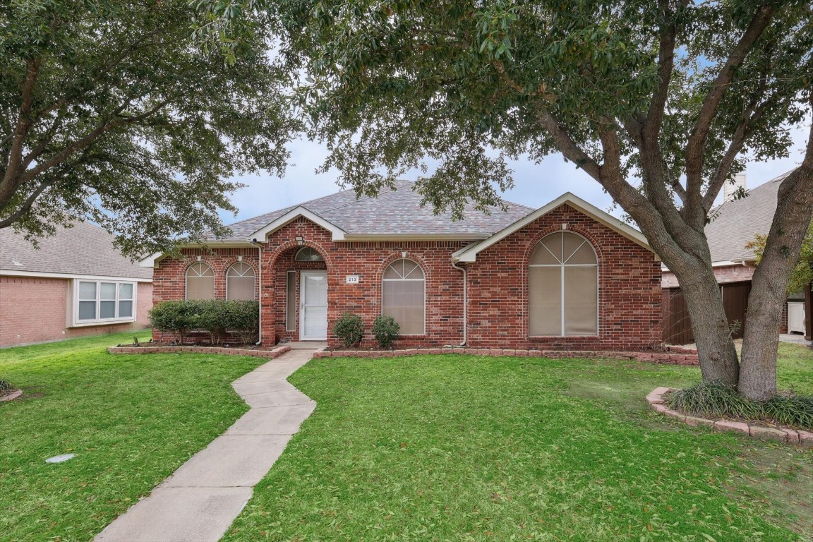 213 Morningstar Lane Red Oak TX 75154