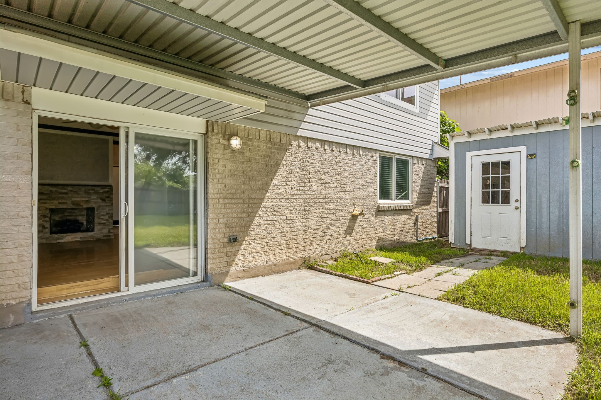 4118 Burning Tree Lane Garland TX 75042