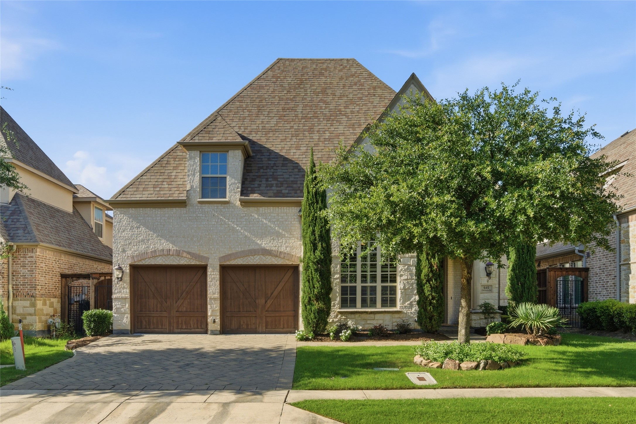 645 Clearwater Drive Irving TX 75039