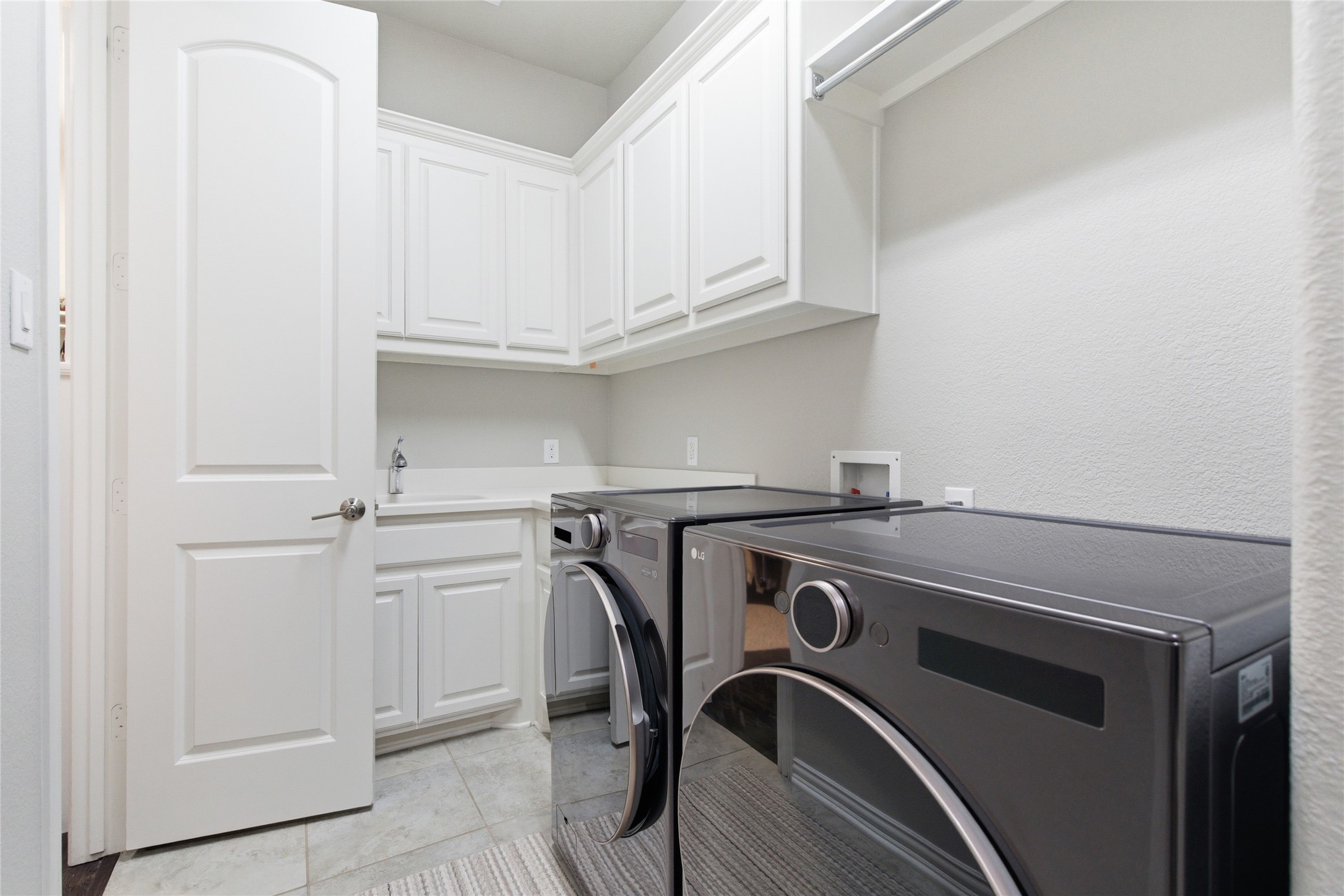 645 Clearwater Drive Irving TX 75039