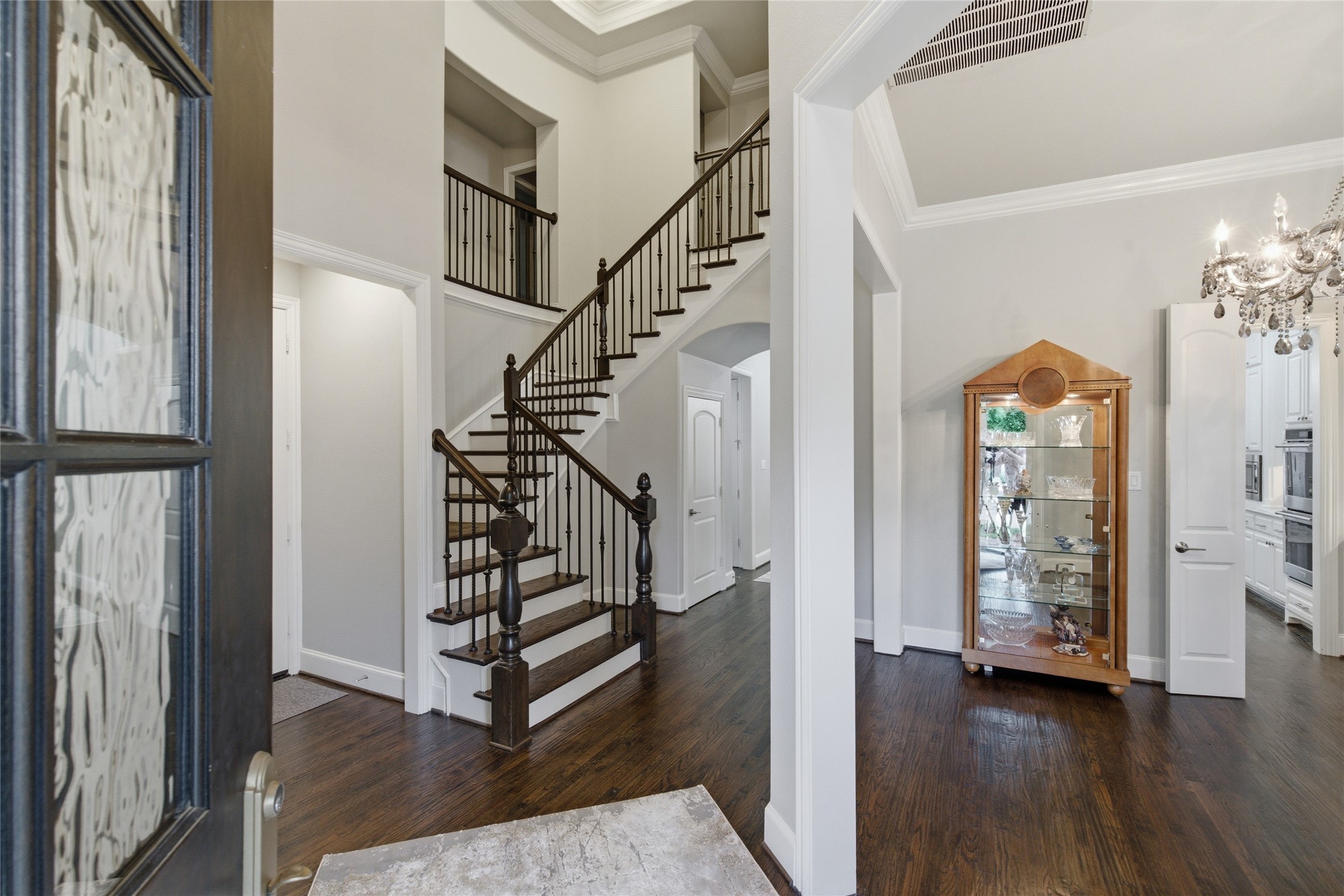 645 Clearwater Drive Irving TX 75039