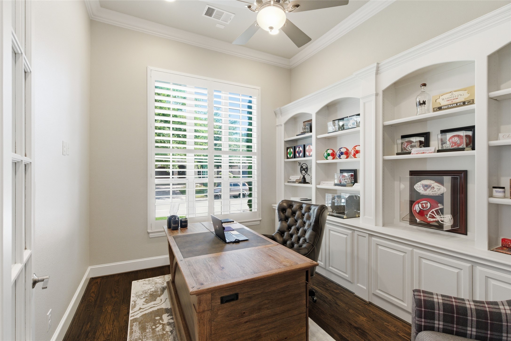 645 Clearwater Drive Irving TX 75039