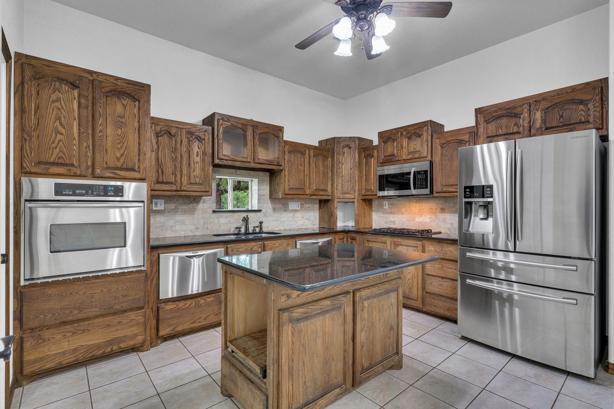 268 Lacy Drive Lipan TX 76462
