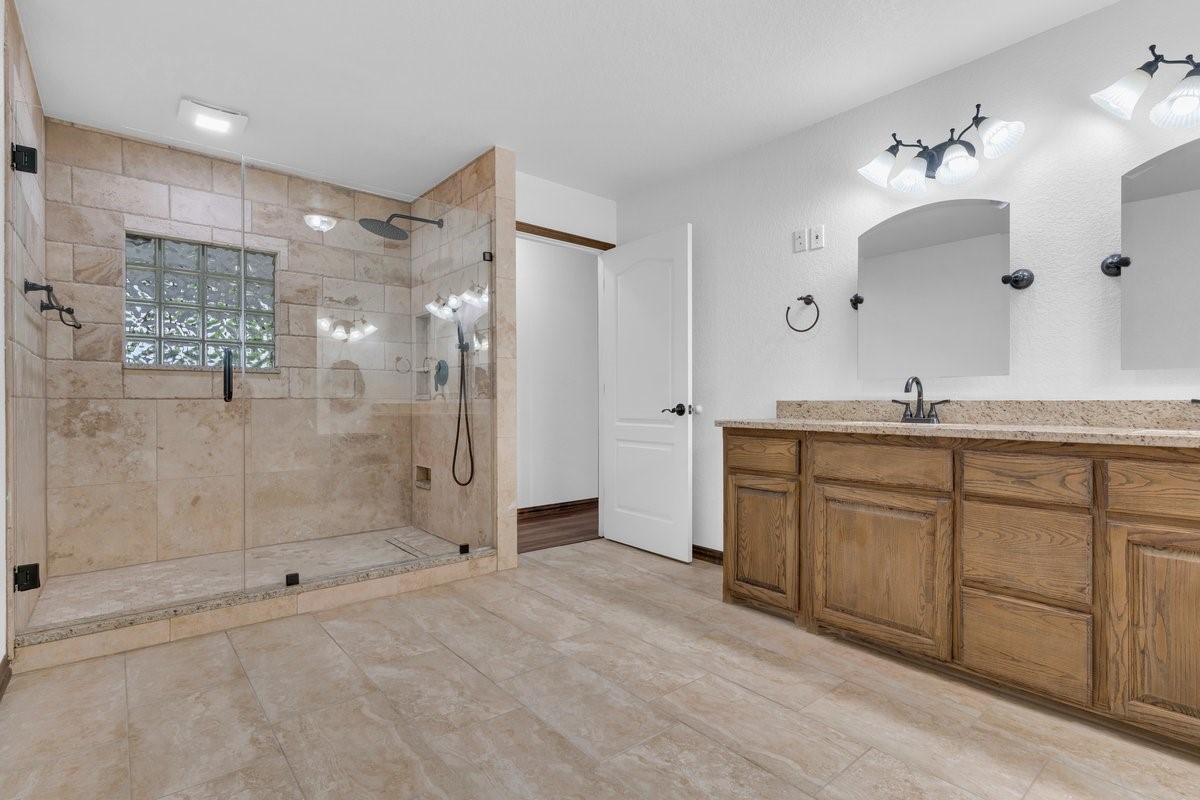 268 Lacy Drive Lipan TX 76462
