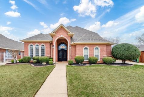 96 Bremen Drive Hurst TX 76054