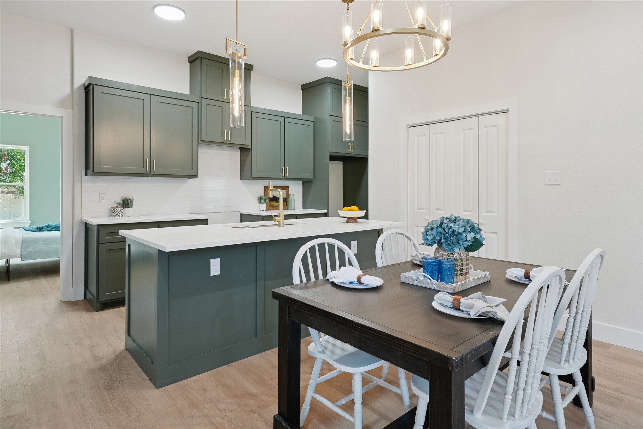 830 Stamps Avenue Fort Worth TX 76114