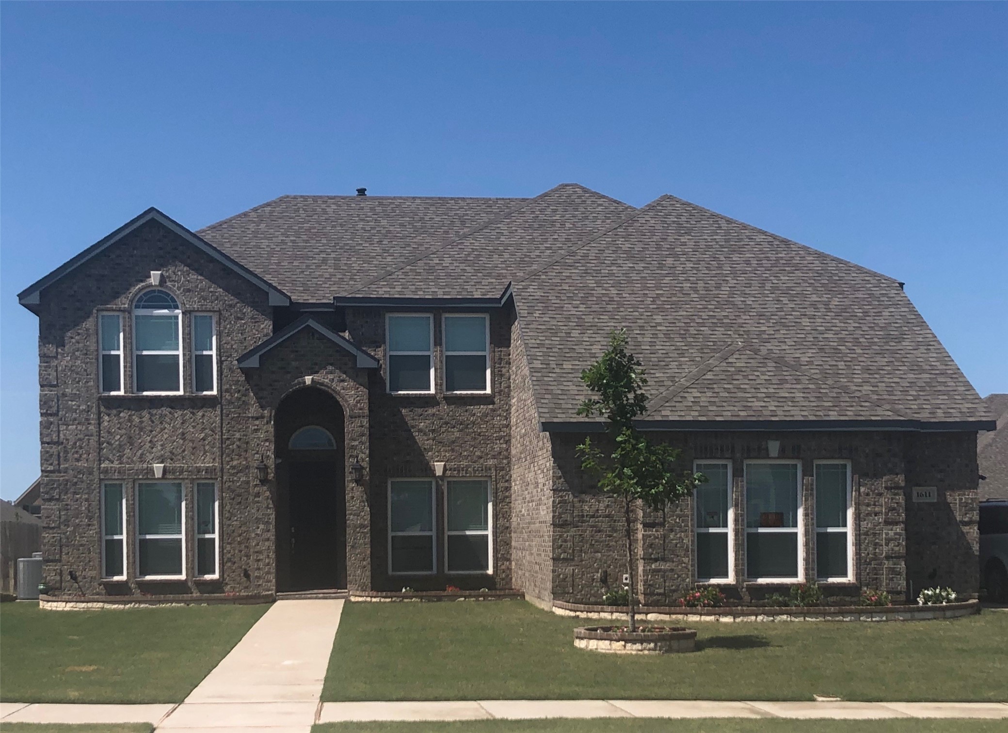 1611 Montelena Avenue Kennedale TX 76060