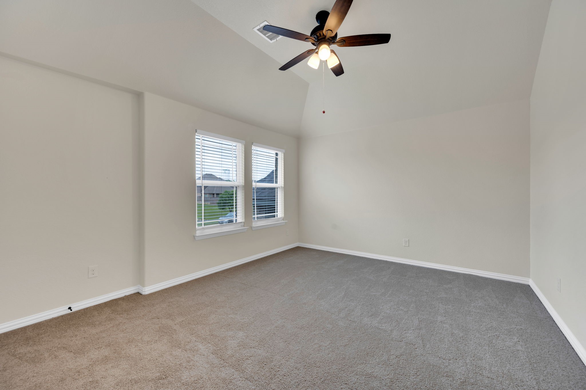 1611 Montelena Avenue Kennedale TX 76060