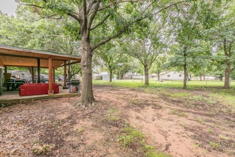 904 Sherman Street Tioga TX 76271