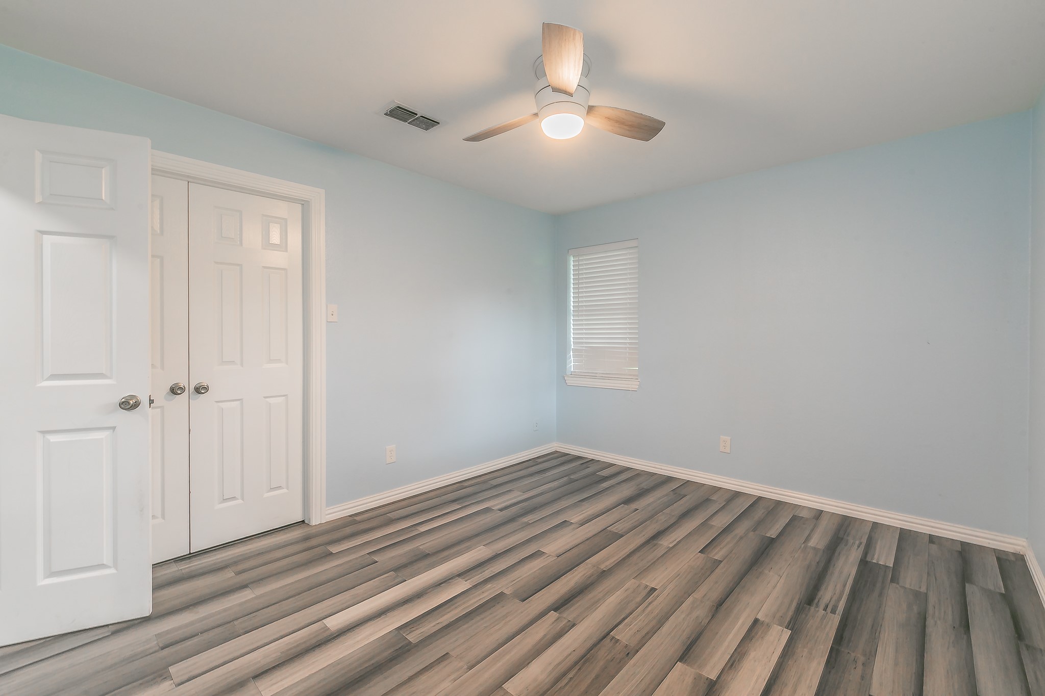 904 Sherman Street Tioga TX 76271