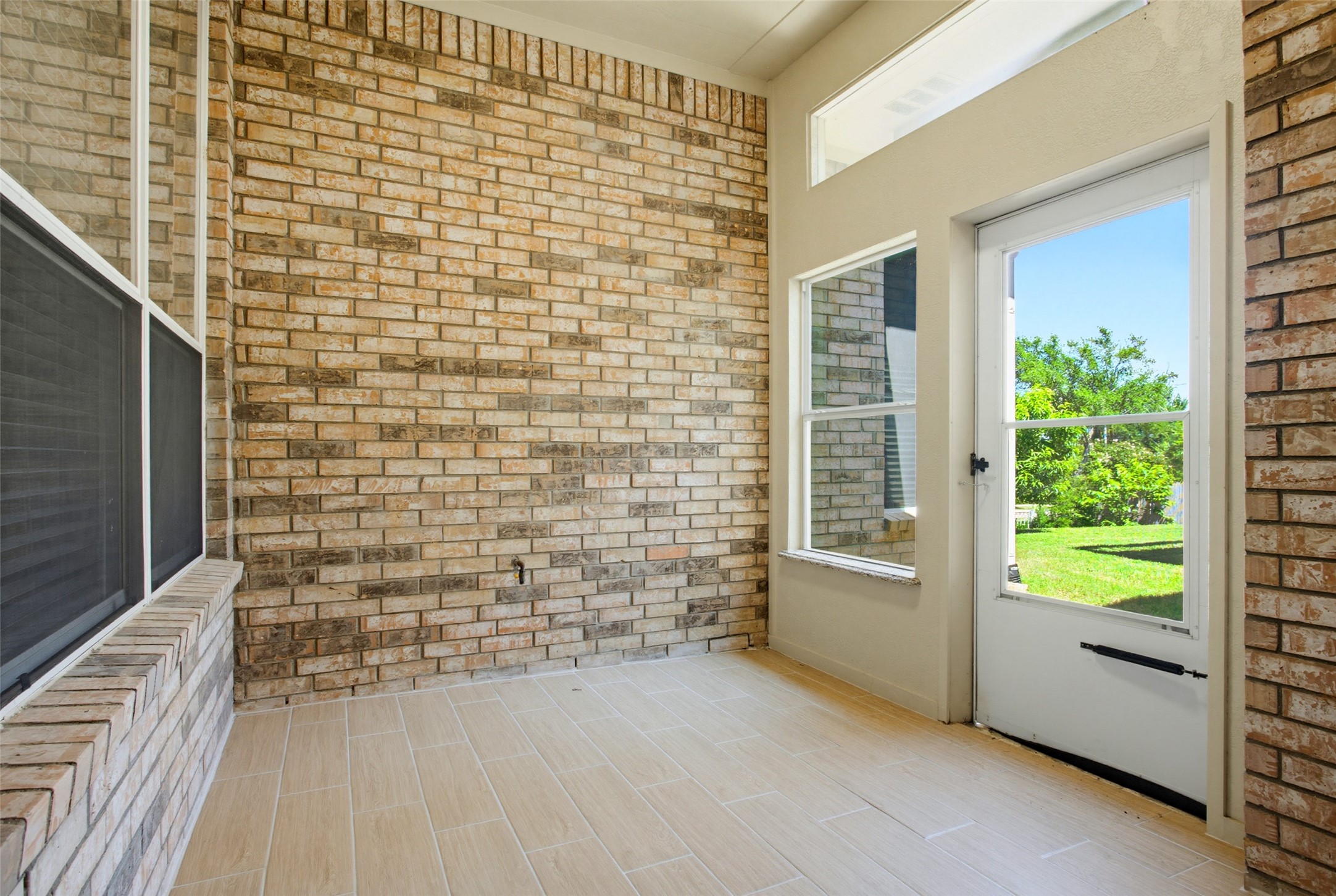 4402 Horizon Drive Garland TX 75043