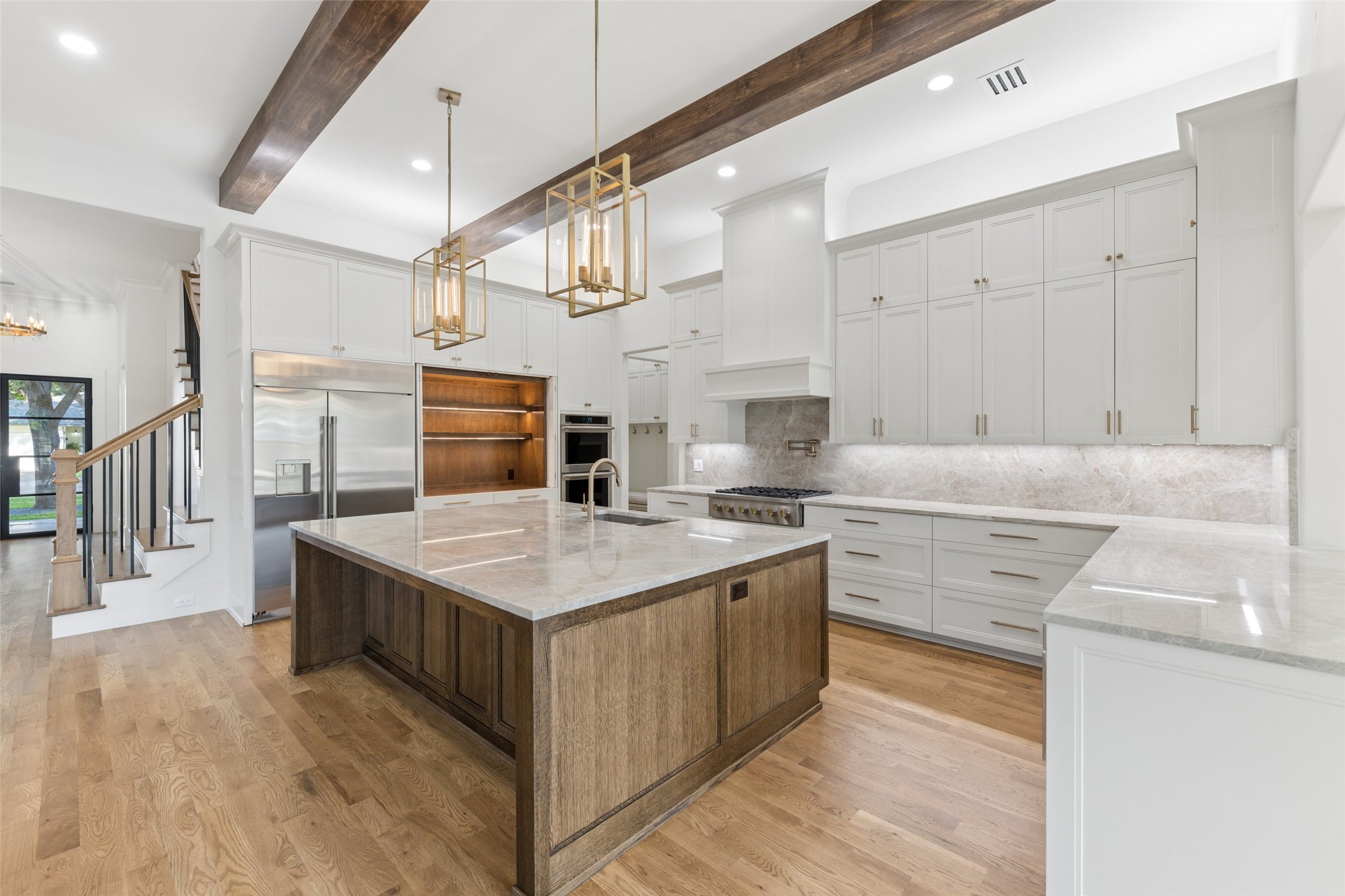 9939 Ontario Lane Dallas TX 75220