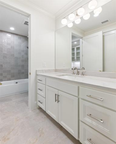 9939 Ontario Lane Dallas TX 75220