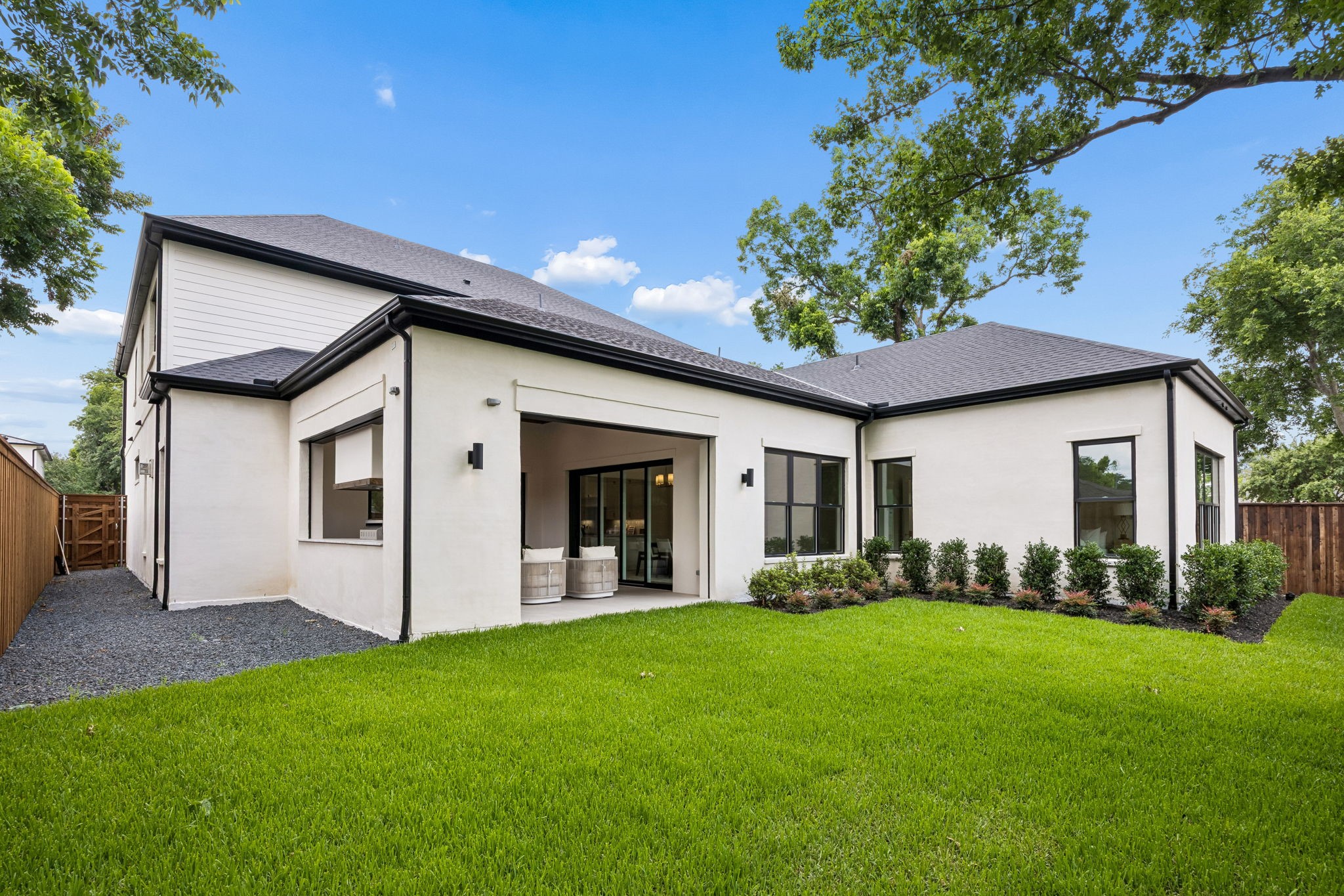 9939 Ontario Lane Dallas TX 75220