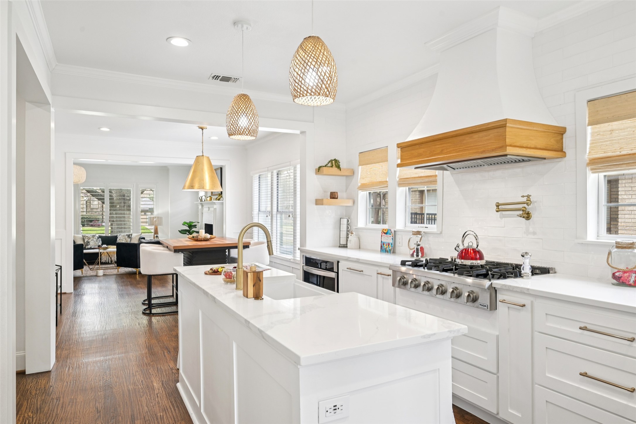 610 Clermont Avenue Dallas TX 75223