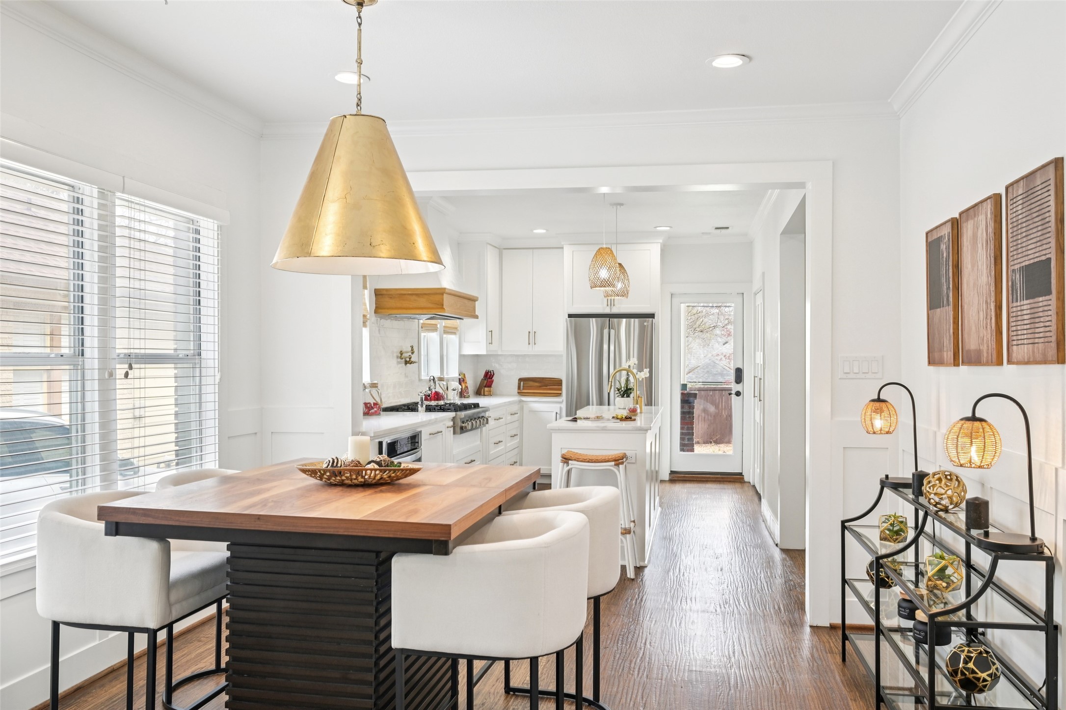 610 Clermont Avenue Dallas TX 75223