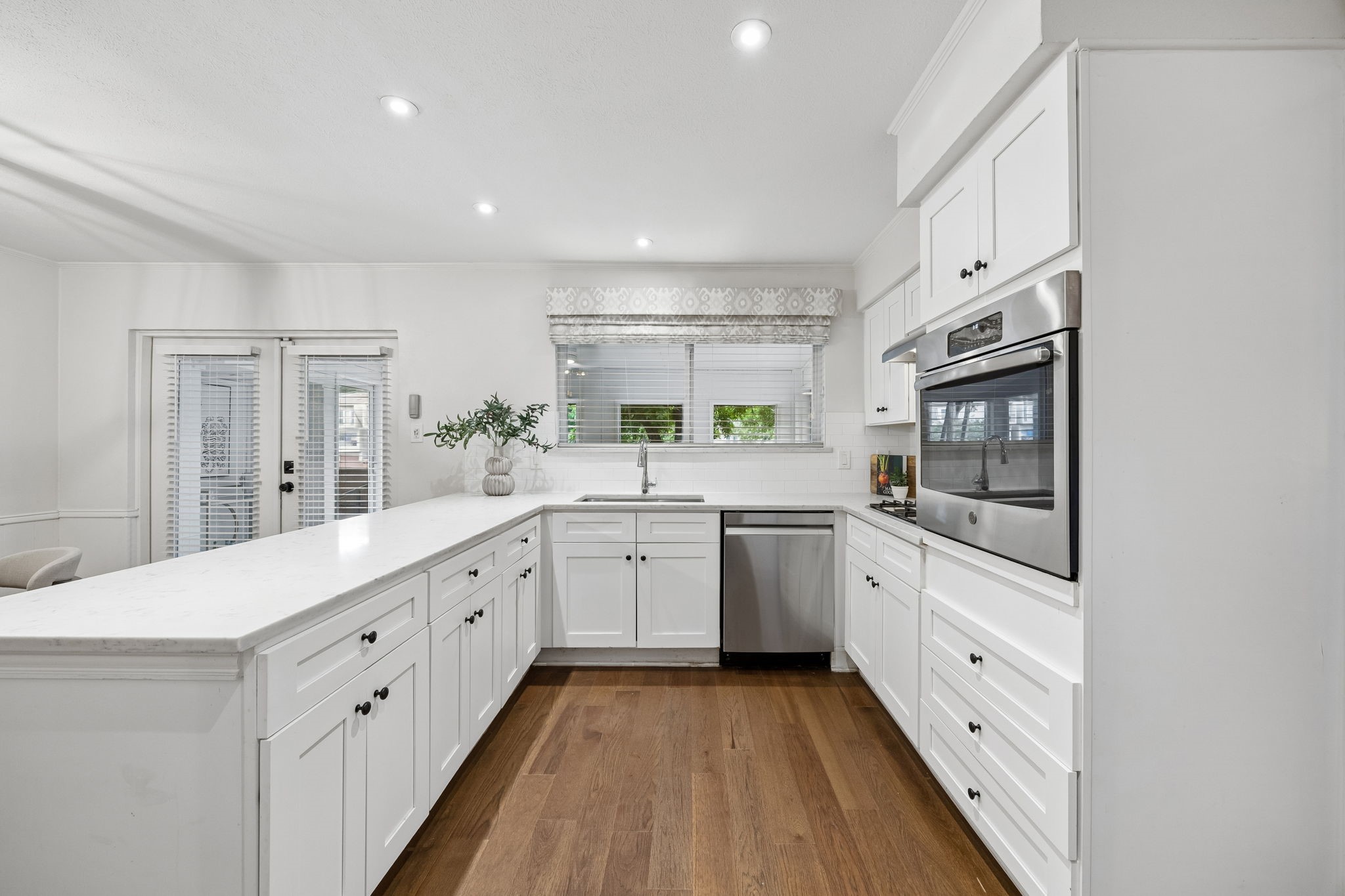 7704 Lemmonwood Drive Dallas TX 75231