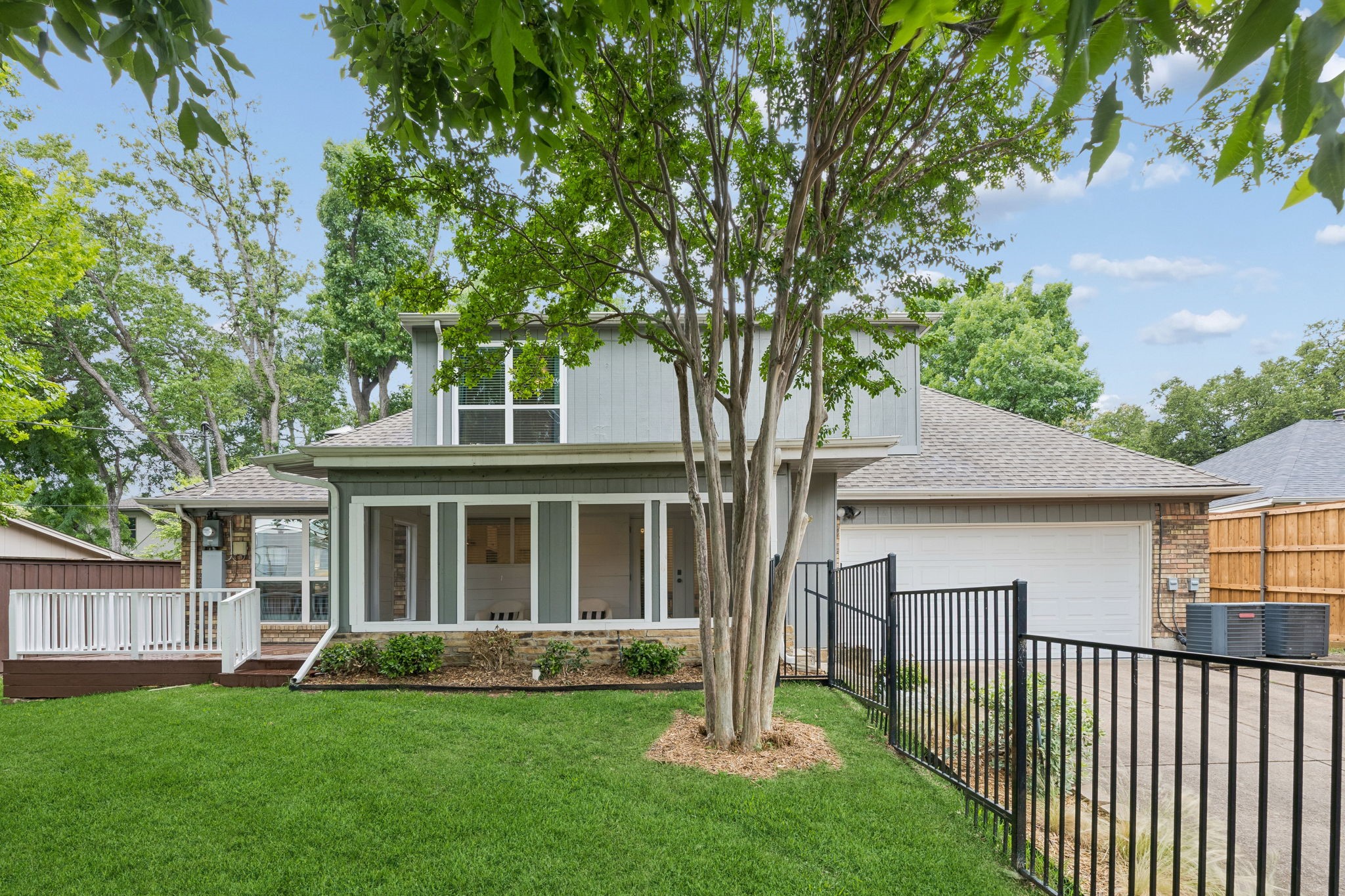 7704 Lemmonwood Drive Dallas TX 75231