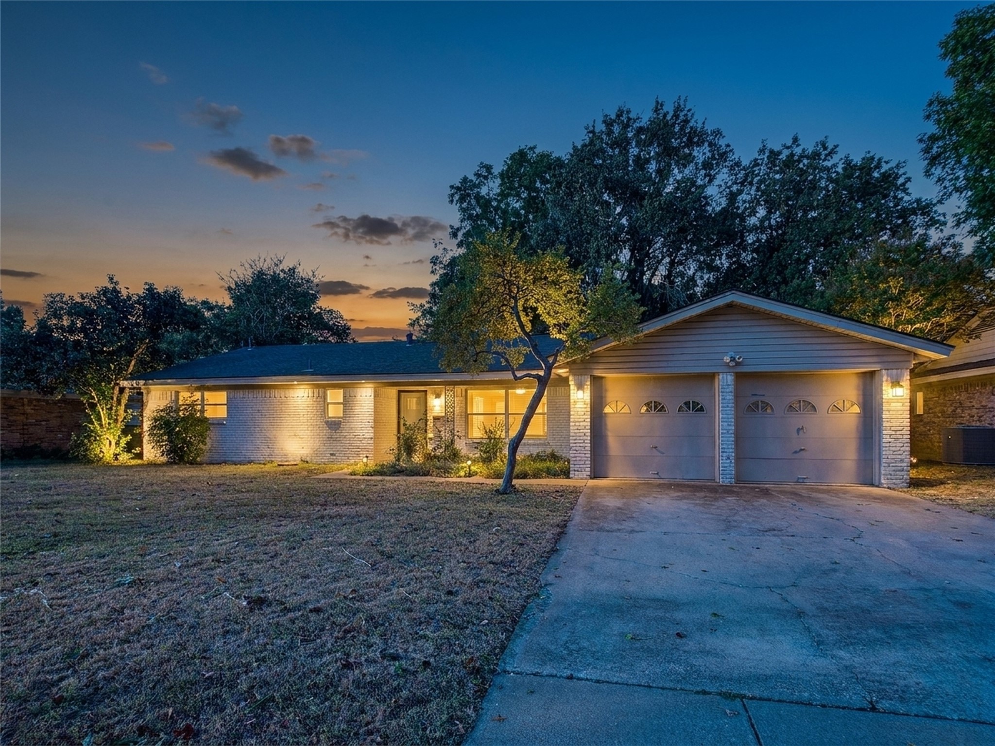 6909 Valhalla Road Fort Worth TX 76116