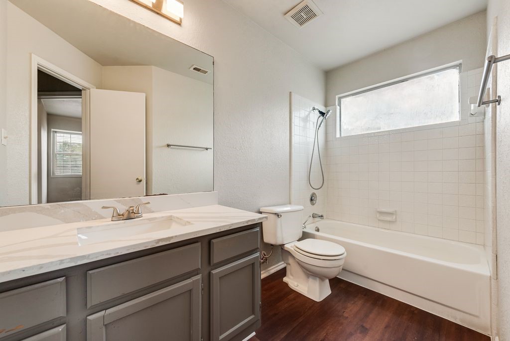 5307 Waterford Drive Mesquite TX 75150