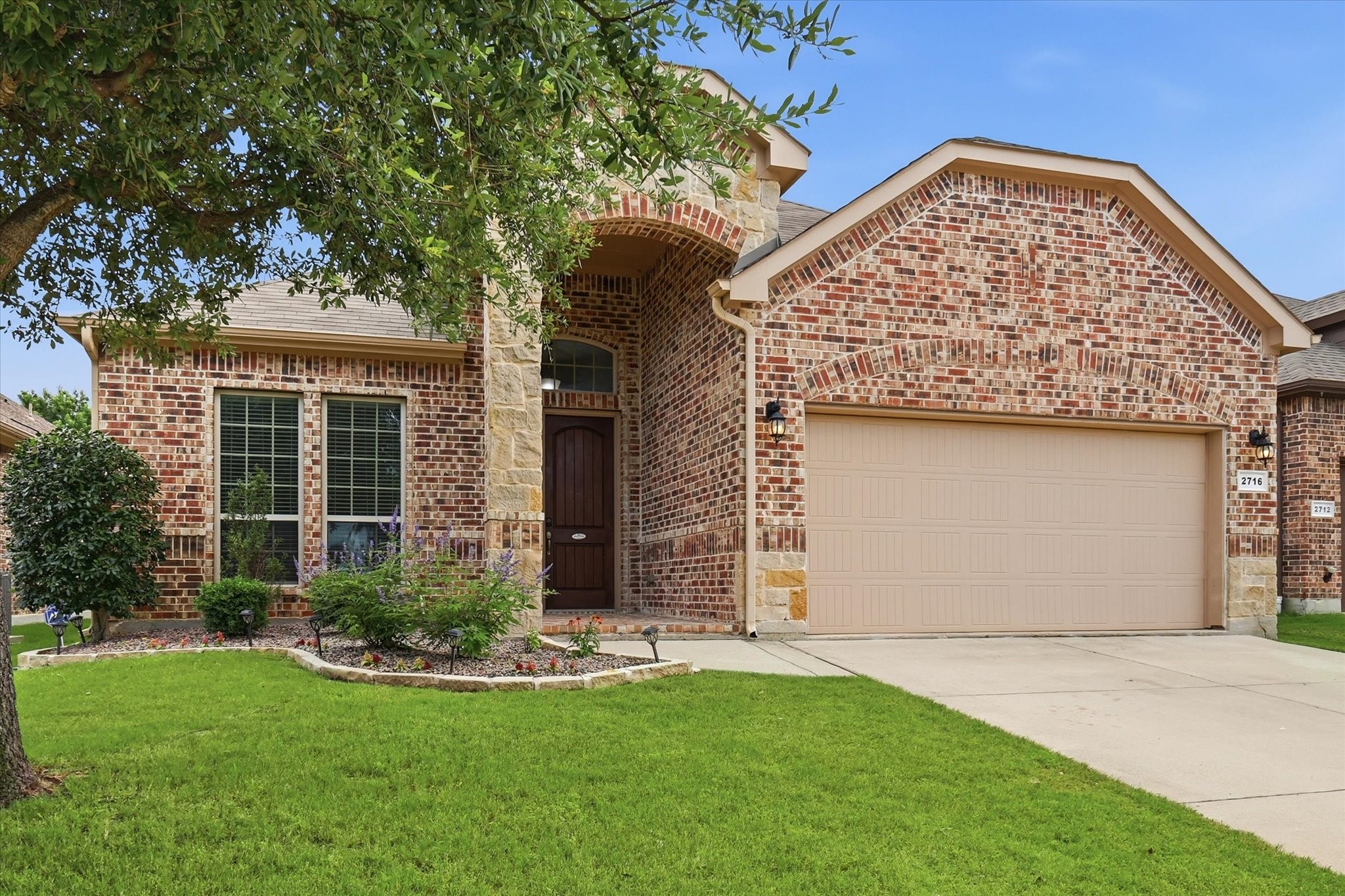 2716 Frontier Drive Denton TX 76210