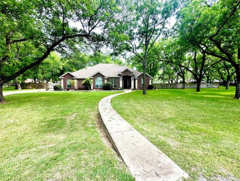 8803 Hampton South Court Granbury TX 76049