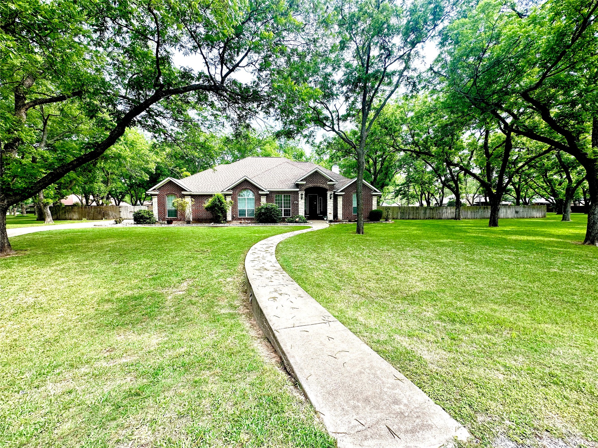 8803 Hampton South Court Granbury TX 76049