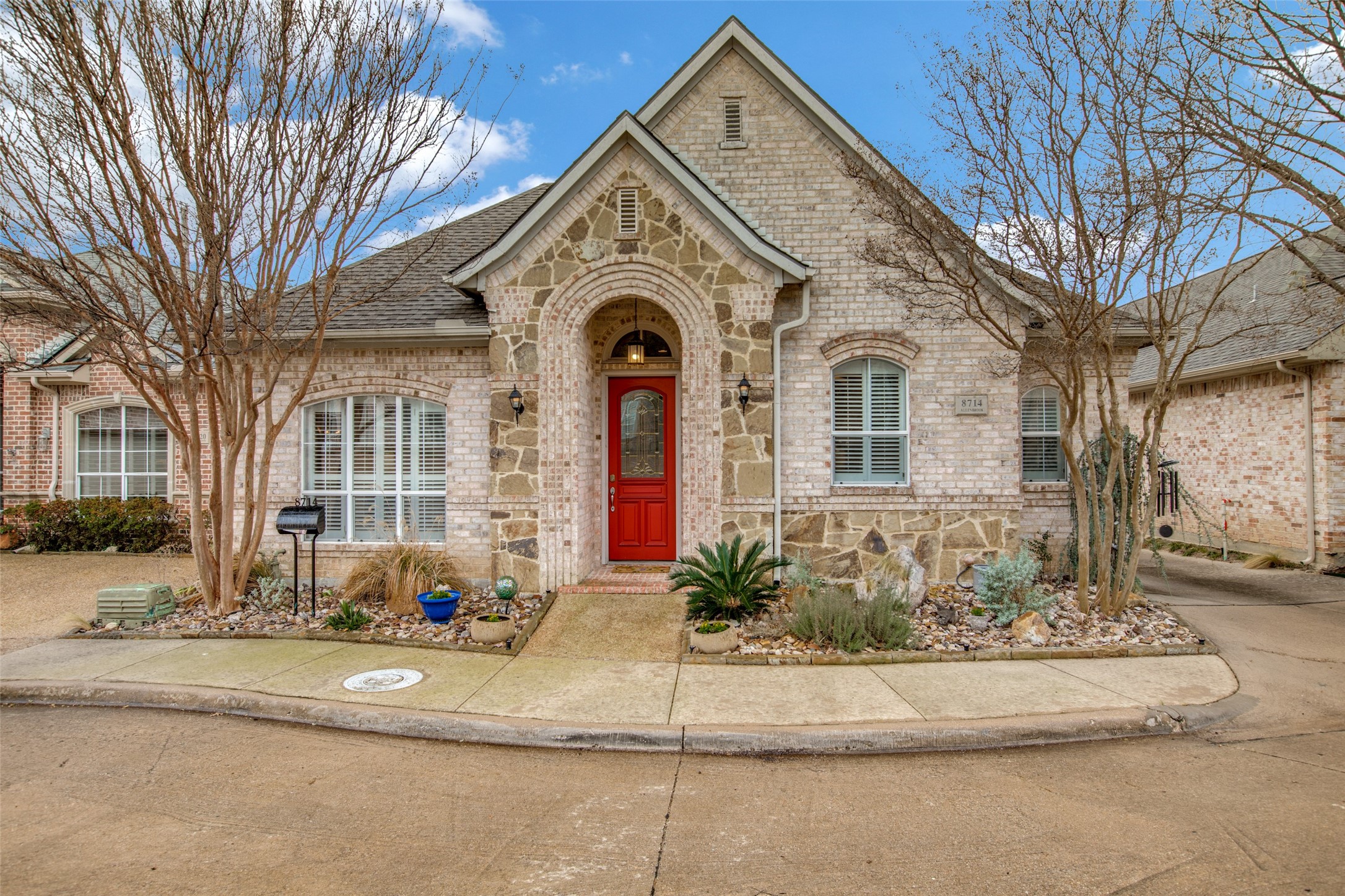 8714 Allenbrook Court Dallas TX 75243