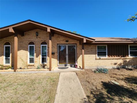 715 E Center Street Duncanville TX 75116