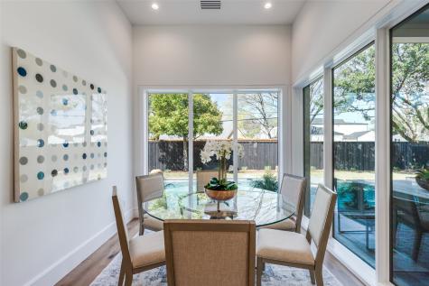 5819 Del Roy Dallas TX 75230