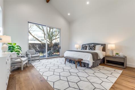 5819 Del Roy Dallas TX 75230
