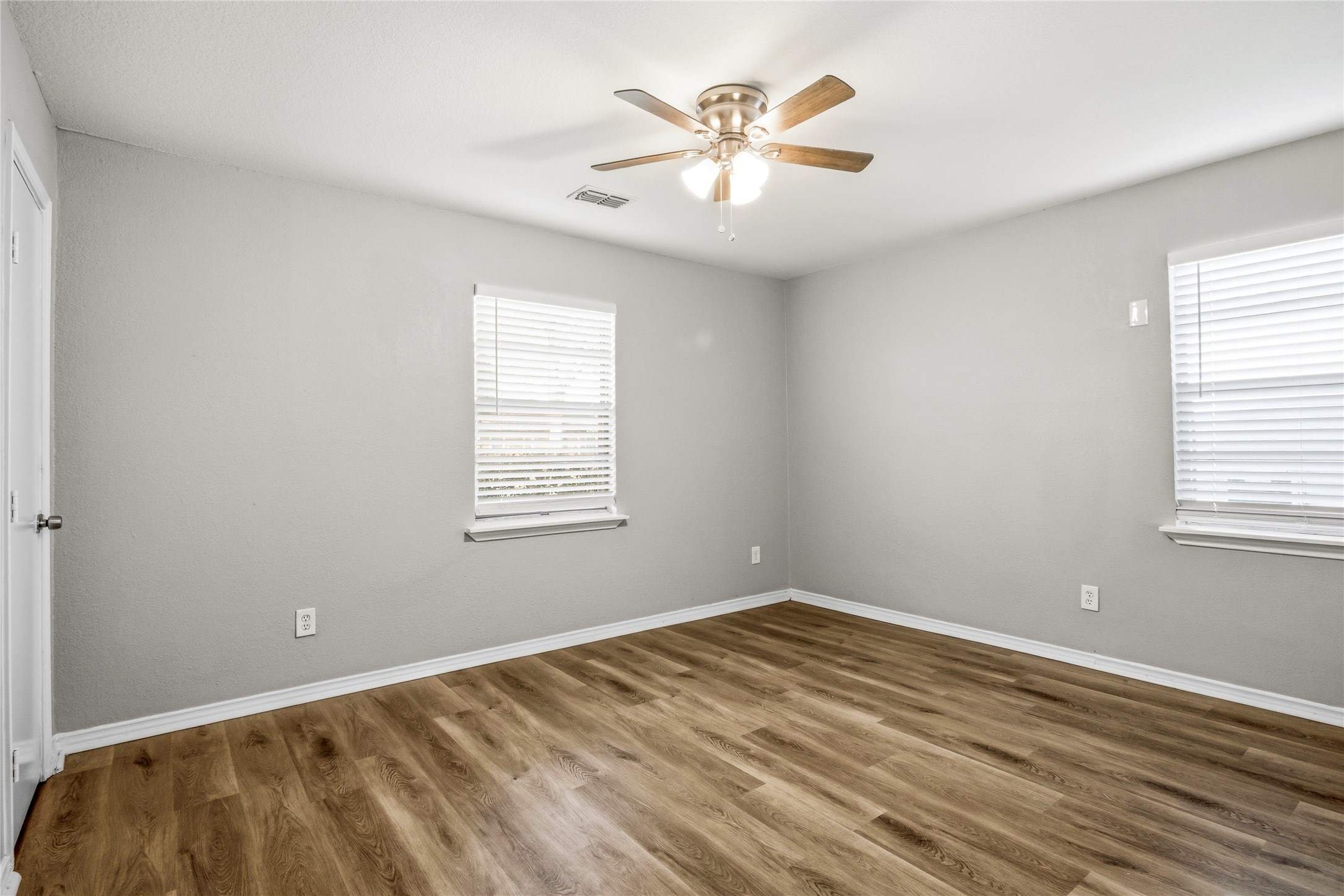 8328 Campanella Drive Dallas TX 75243