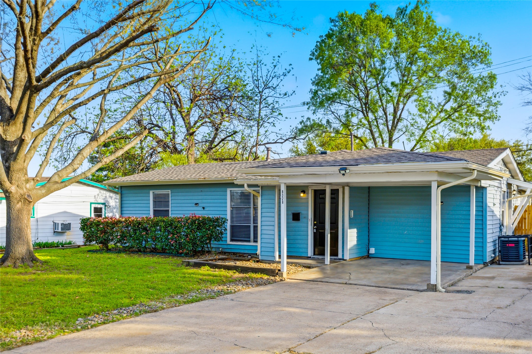 8328 Campanella Drive Dallas TX 75243