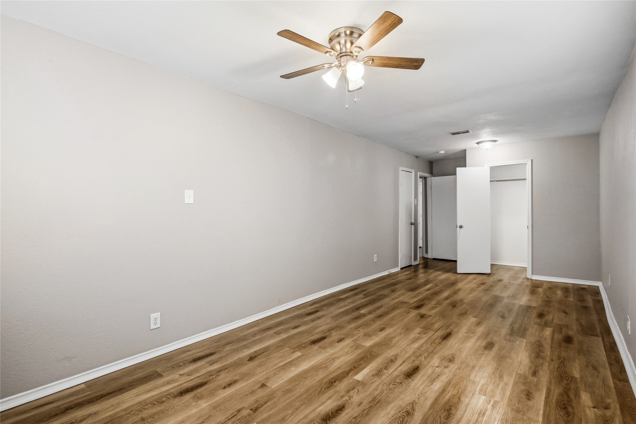 8328 Campanella Drive Dallas TX 75243