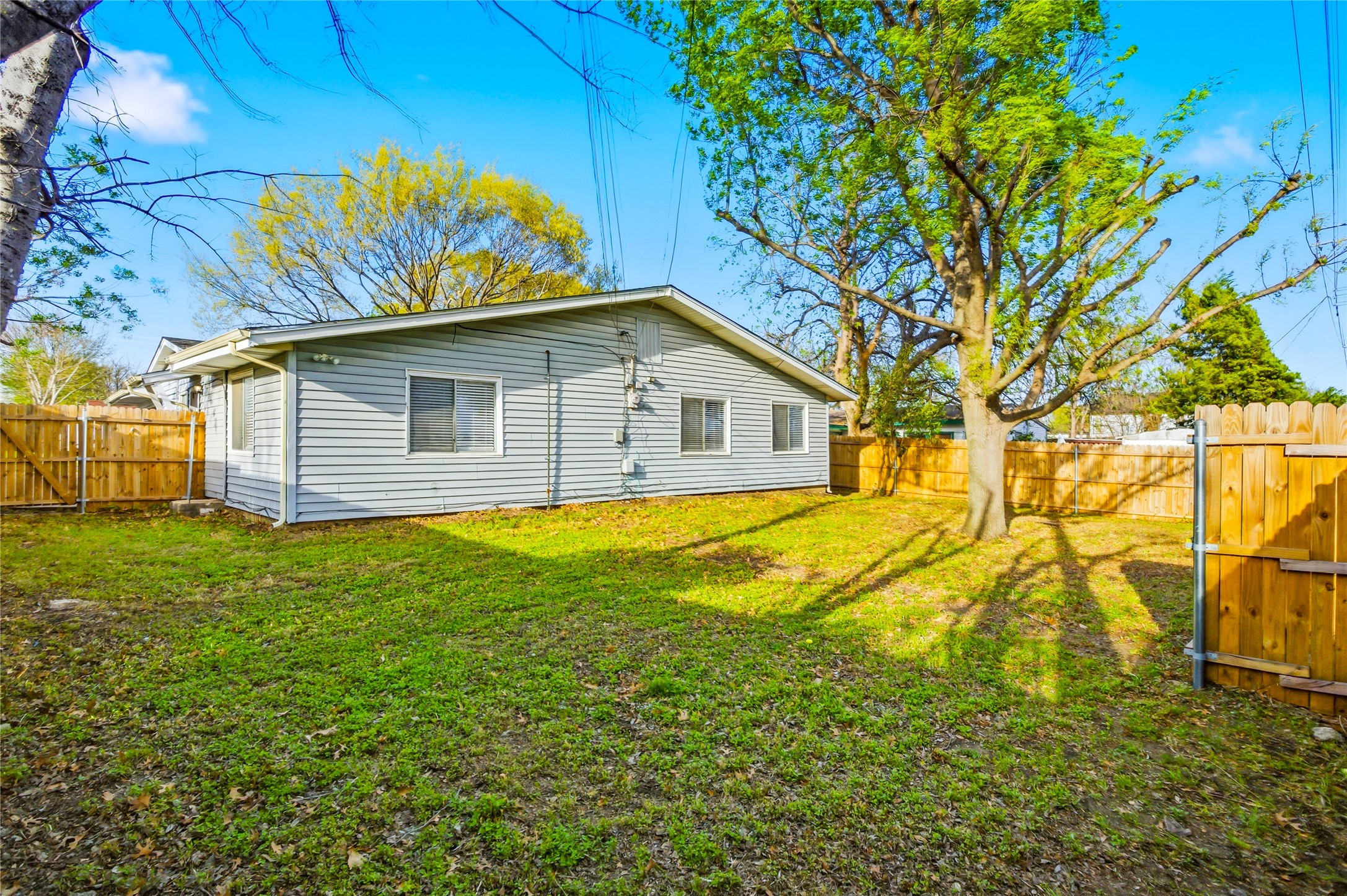 8328 Campanella Drive Dallas TX 75243
