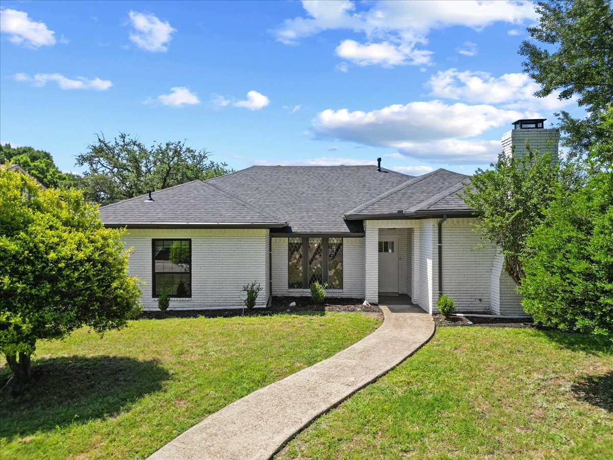 5856 Winding Woods Trail Dallas TX 75227