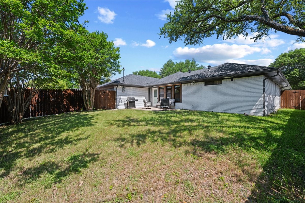 5856 Winding Woods Trail Dallas TX 75227