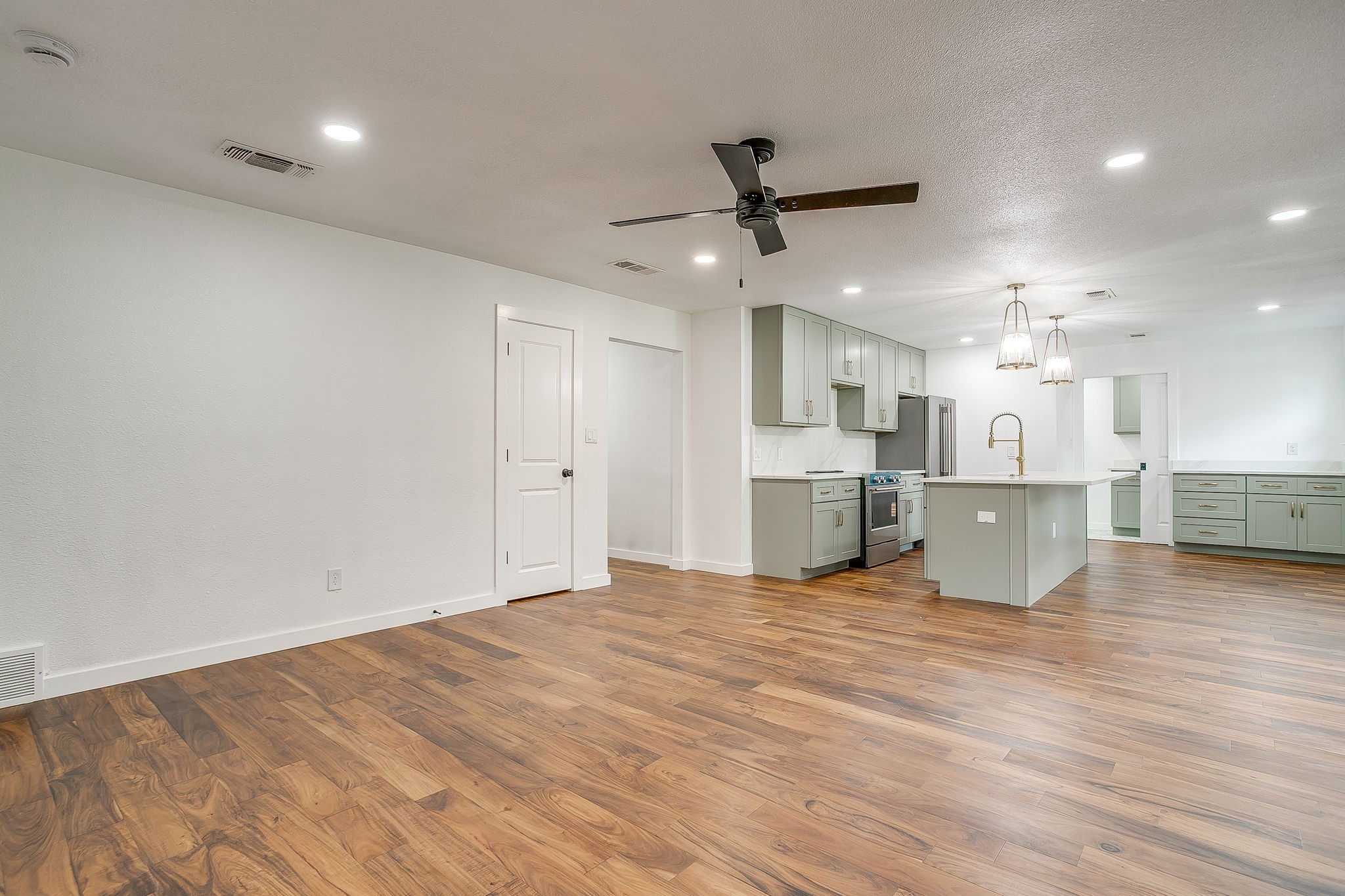 220 Rolling Hills Drive Aledo TX 76008