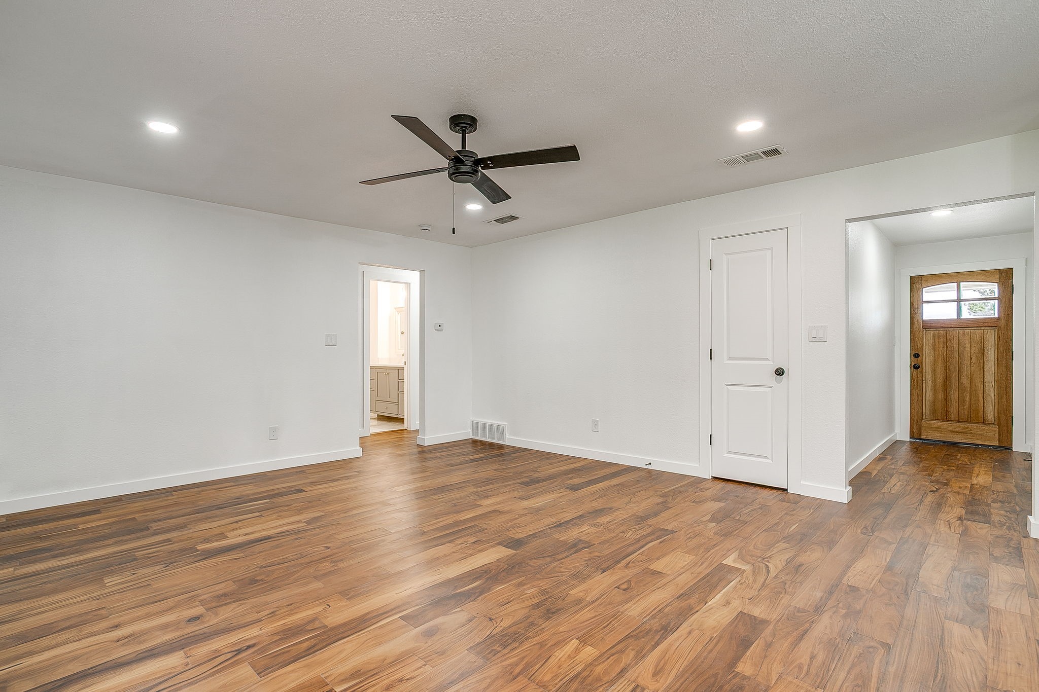 220 Rolling Hills Drive Aledo TX 76008