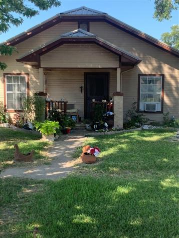 411 Cooke Street Nocona TX 76255