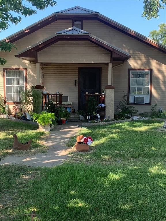 411 Cooke Street Nocona TX 76255