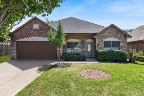 516 N Rogers Road Irving TX 75061