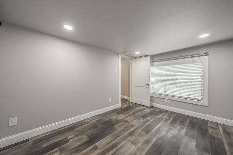 1015 Epenard Street Dallas TX 75211