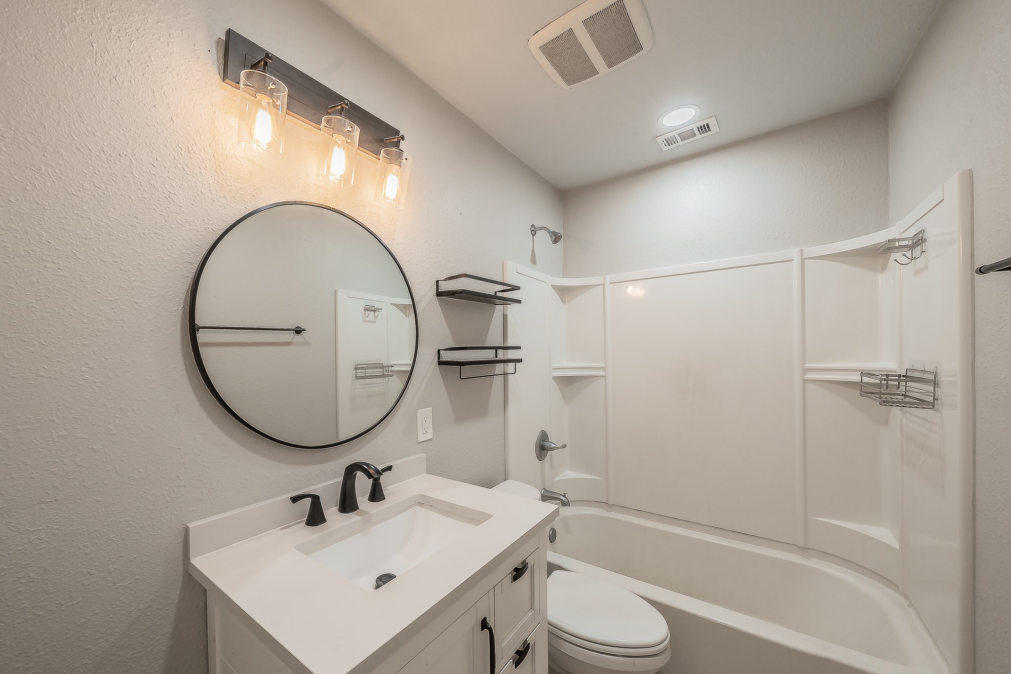 1015 Epenard Street Dallas TX 75211