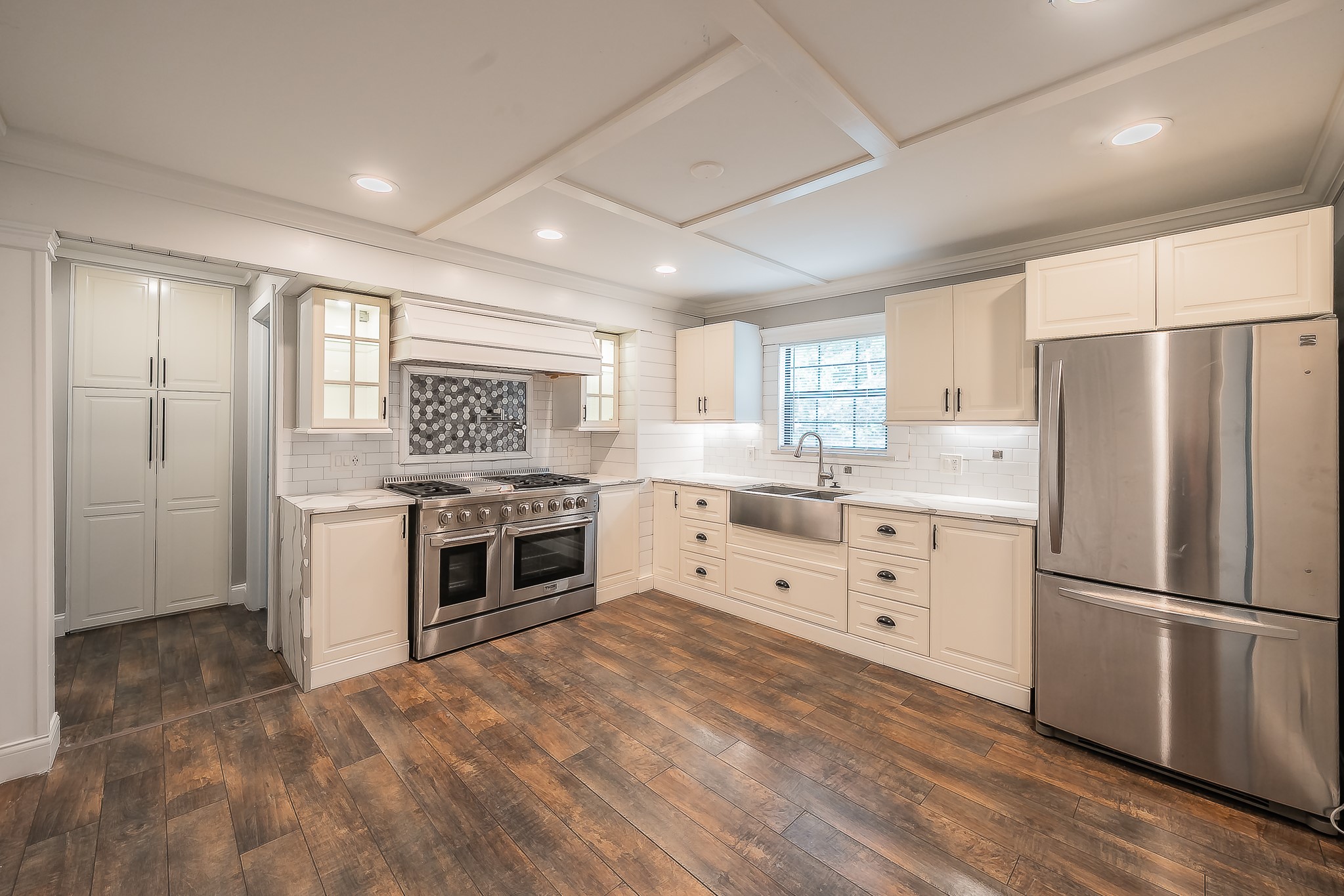 1015 Epenard Street Dallas TX 75211
