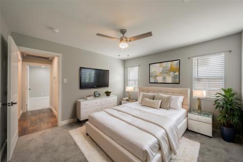 1015 Epenard Street Dallas TX 75211