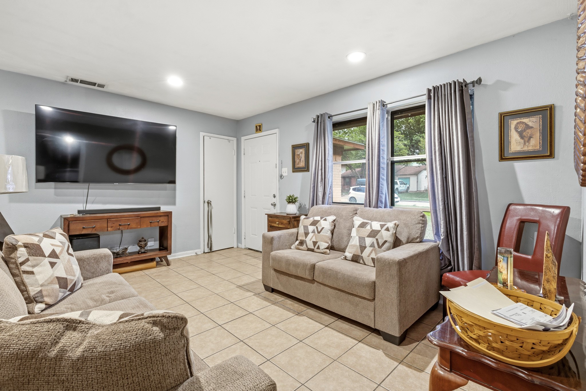 1201 Juanita Street Mesquite TX 75149